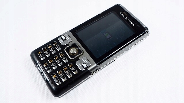 SONY ERICSSON C702 CZARNY PL KOMPLET