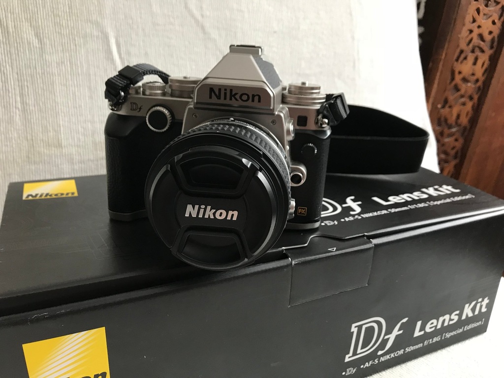 Aparat Nikon DF silver + NIKKOR AF-S 50mm f/1.8 G