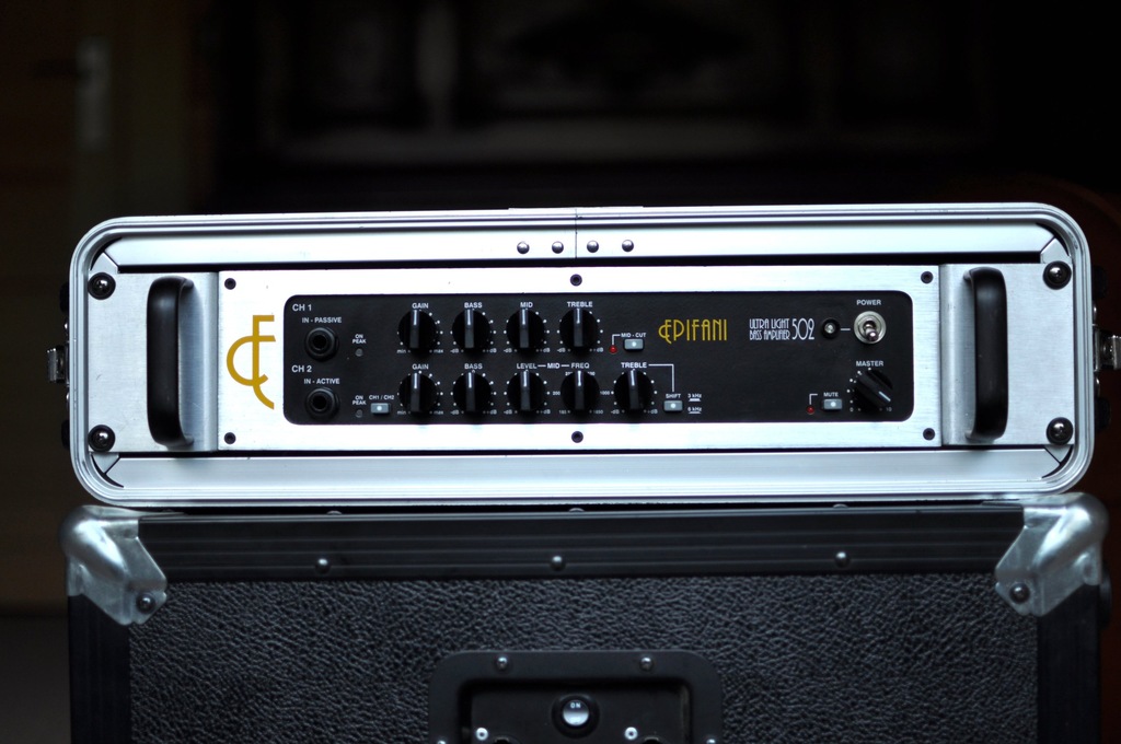 Wzmacniacz EPIFANI UL 502+CASE
