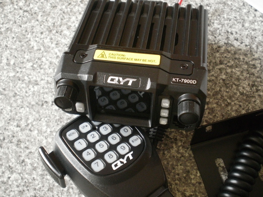 TRANSCEIVER FM CZTEROPASMOWY QYT KT-7900D - 7390271864 - oficjalne ...
