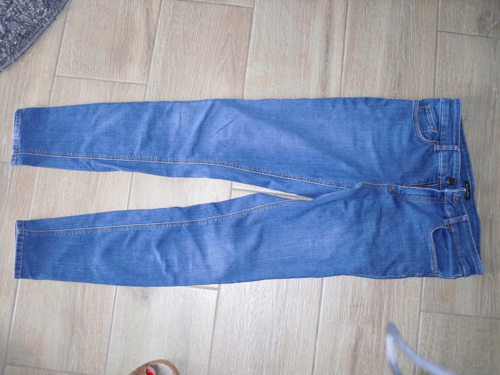 jeansy rurki massimo Dutti 38 m