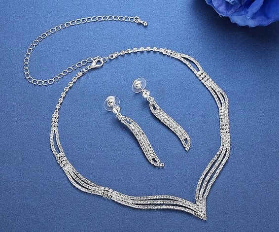Srebrny zestaw kolczyki i naszyjnik , biżuteria