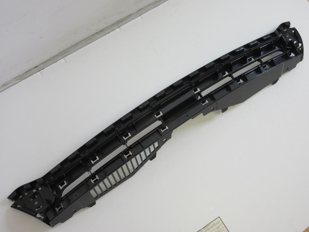 VW SCIROCCO grill atrapa 1K8853653A OME nowa