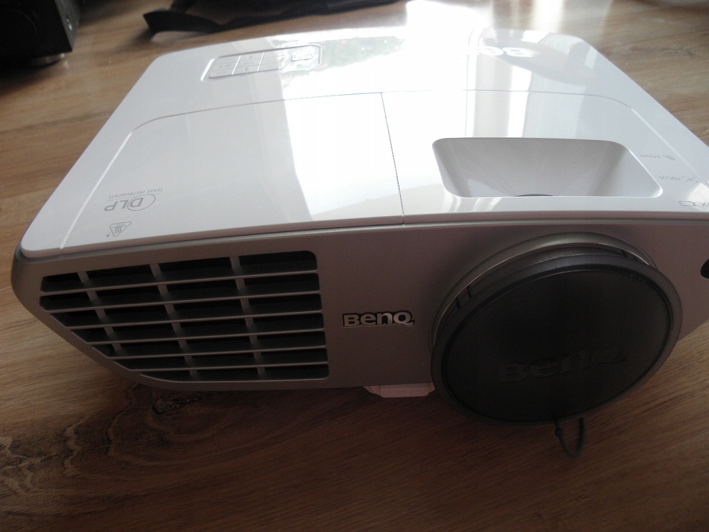 BENQ W1060 projektor FULL HD - okazja!!!