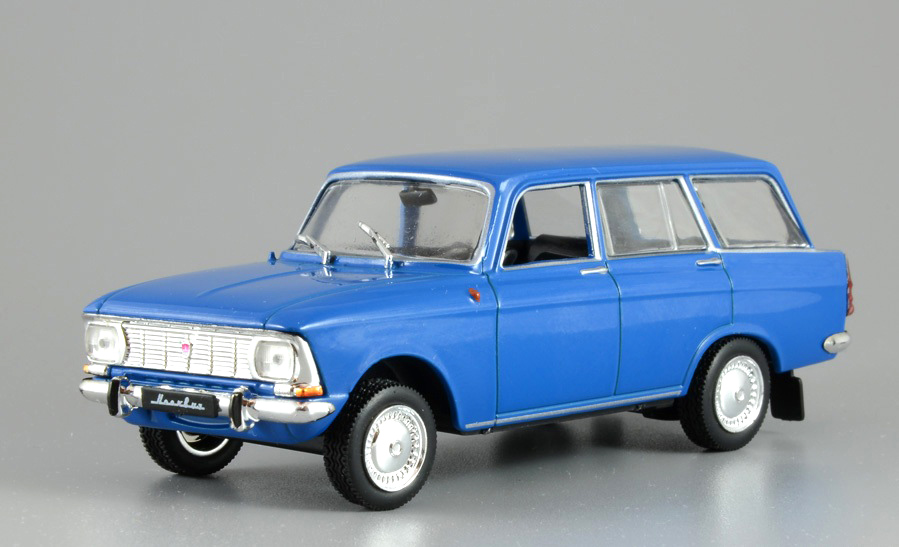 MOSKWICZ 427 / NOWY / 1:43 / AUTOLEGENDY