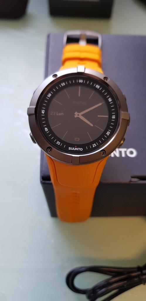 suunto spartan trainer hr amber