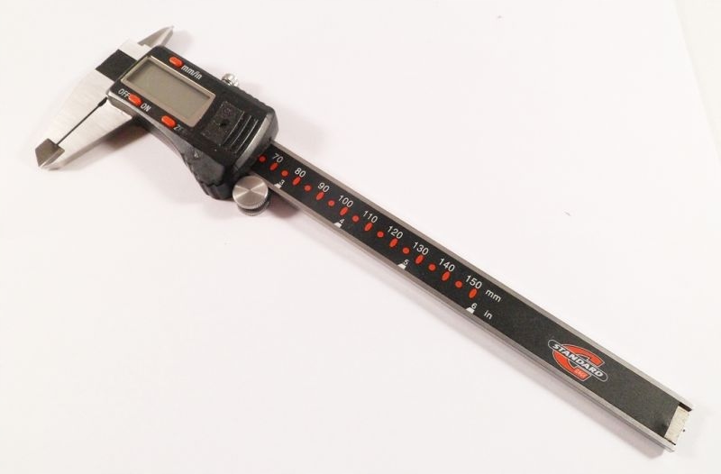 SUWMIARKA ELEKTRONICZNA 150MM STANDARD GAGE