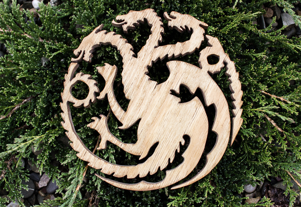  Gra o tron - smok, herb rodu Targaryen'ów 