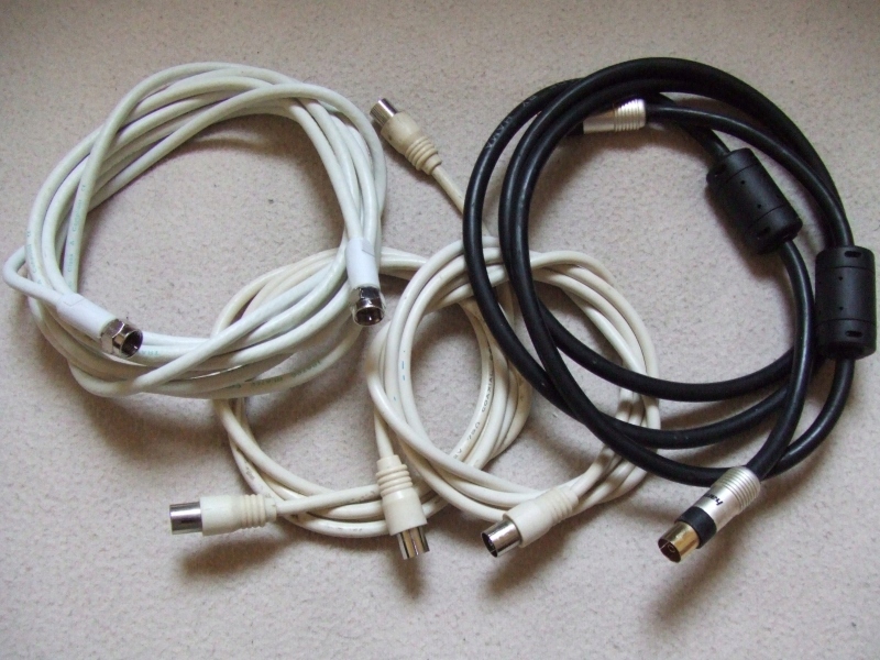 4 x klasyczny kabel antenowy