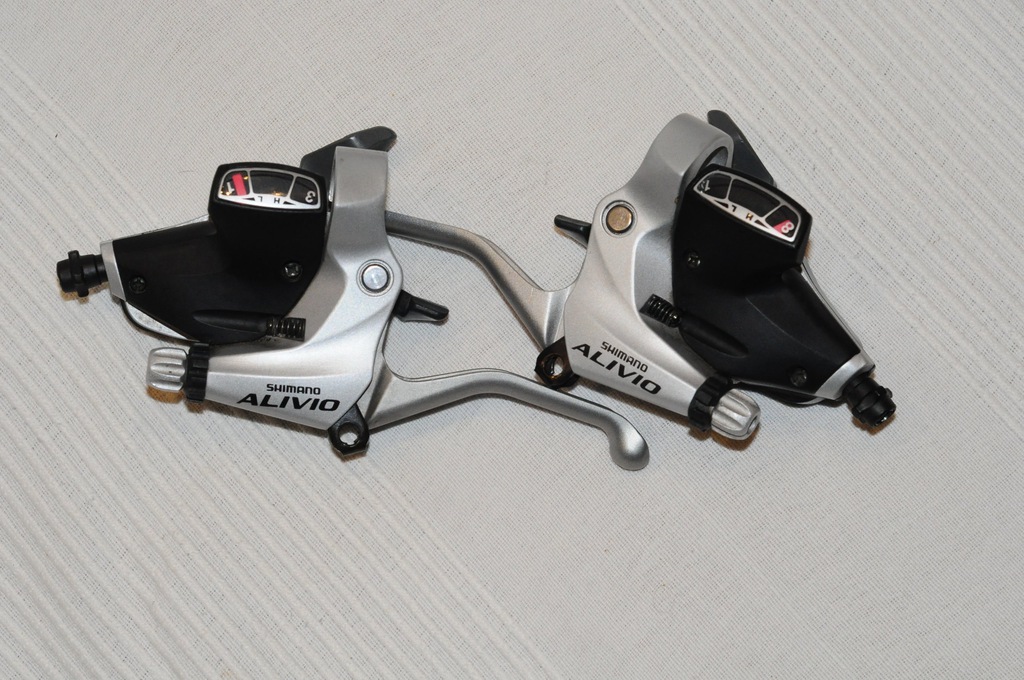 klamkomanetki Shimano Alivio ST-M410 3x8