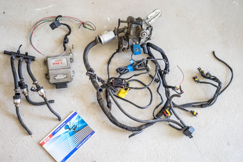 Instalacja gazowa 3 cylindry STAG-4 z Corsa B