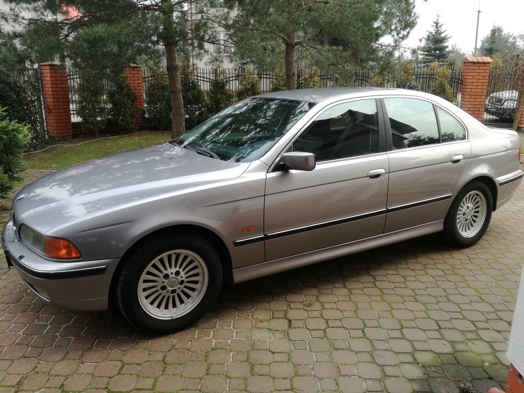 Характеристики bmw e39 528