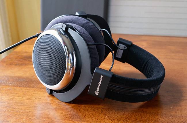 BEYERDYNAMIC T90 JUBILEE, Tesla.