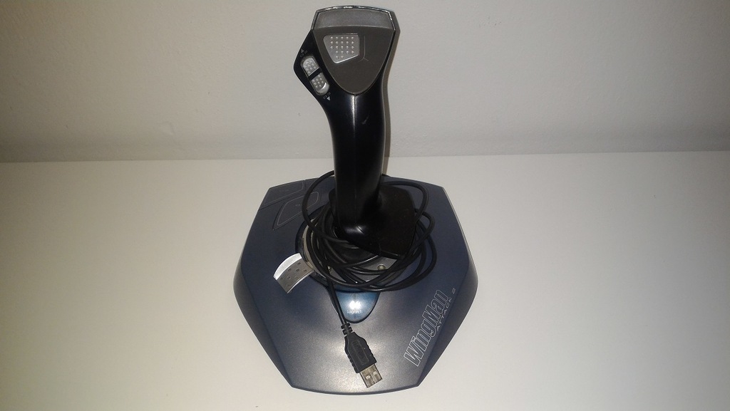 Logitech WingMan ATTACK 2  RETROGRANIE joystick 98