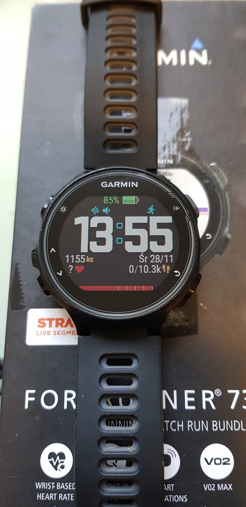 735xt release date