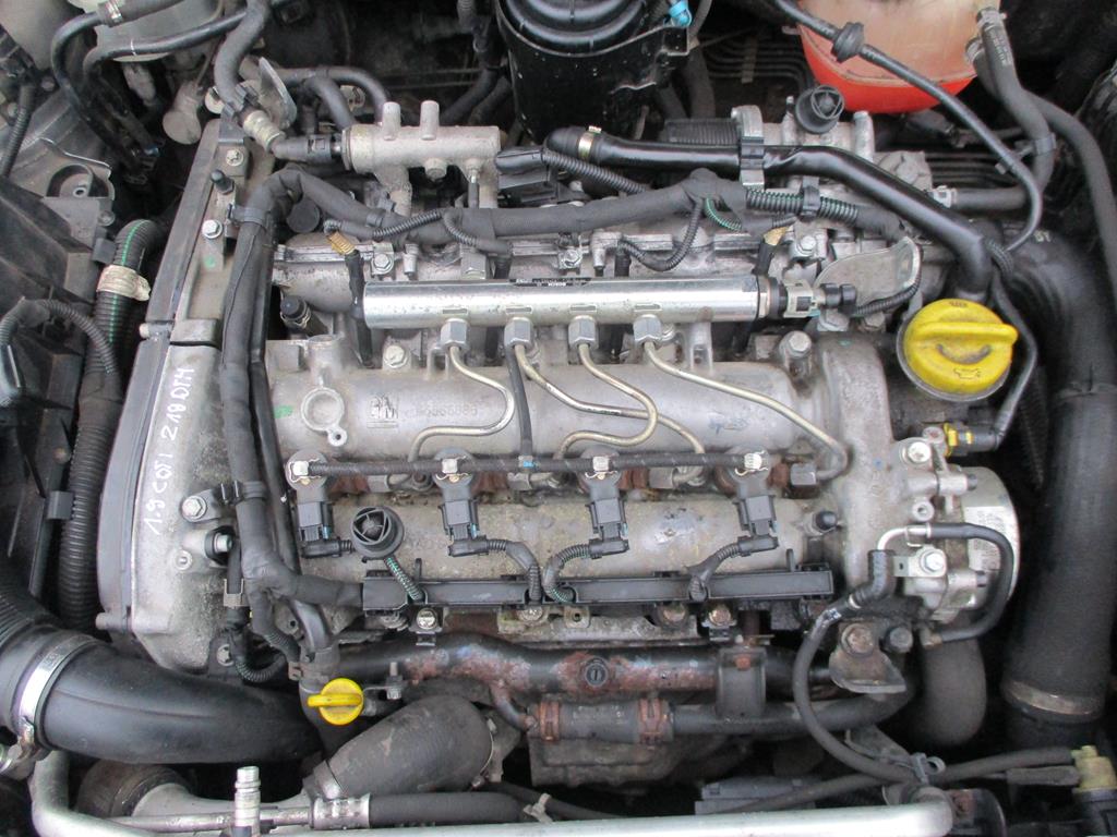 SILNIK OPEL ZAFIRA B 1.9 CDTI Z19DTH KOMPLETNY 7157754565 oficjalne