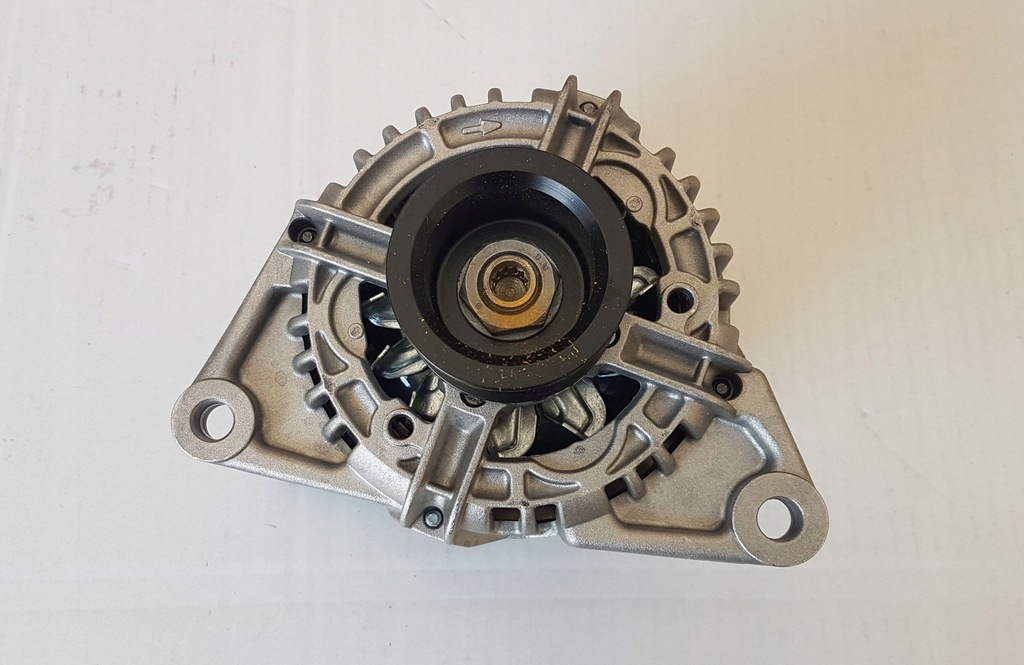 Alternator do IVECO, 504225814