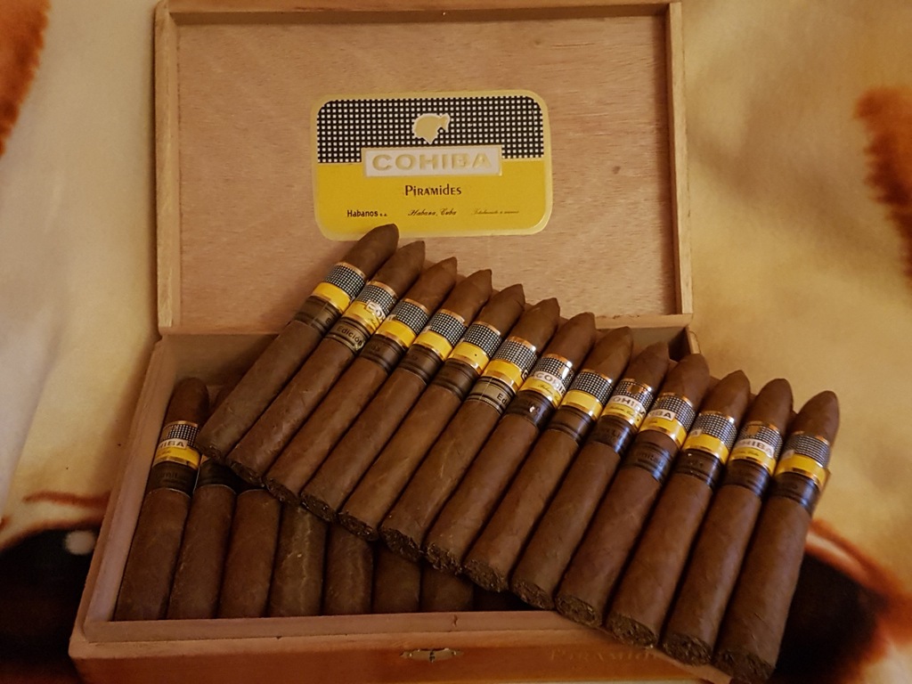 CYGARA COHIBA Piramides oryginalnie zapakowane 