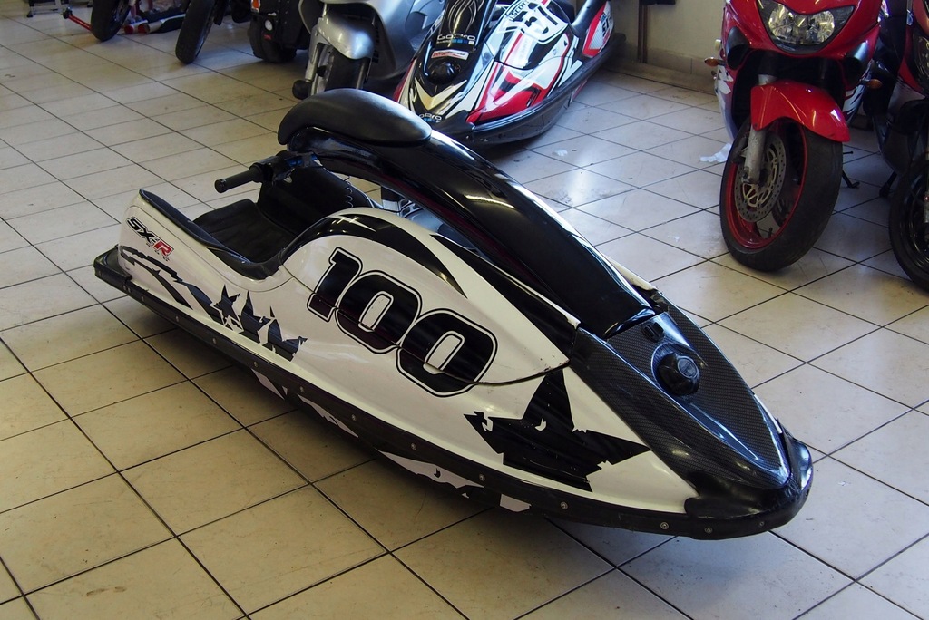 Skuter wodny Kawasaki SXR 800 SX-R 800 po serwisie