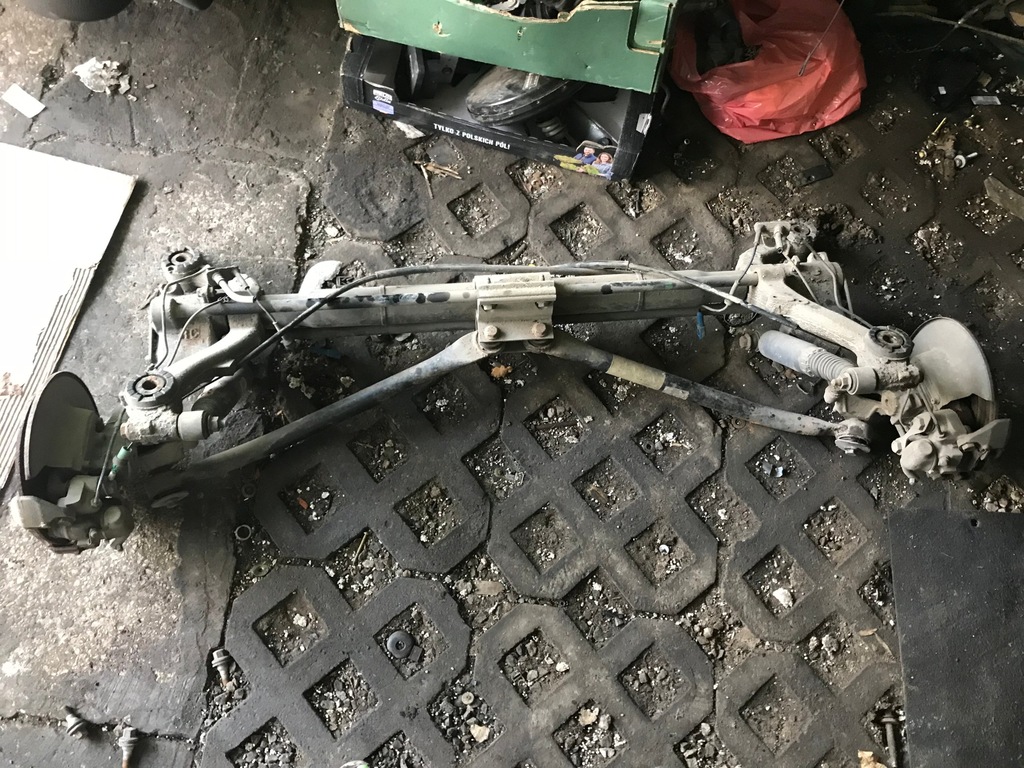 Belka Tylna Oś skrętna Peugeot 206 RC