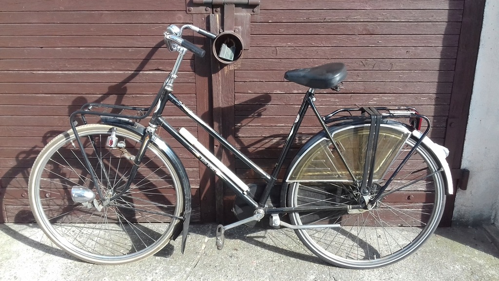 Stary zabytkowy rower damski holenderski Bato