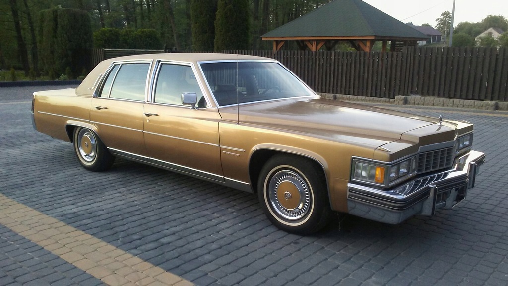 Cadillac fleetwood 4D