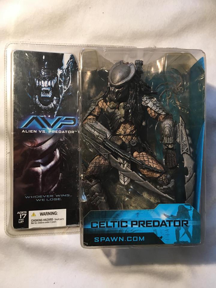 Predator - figurka AVP