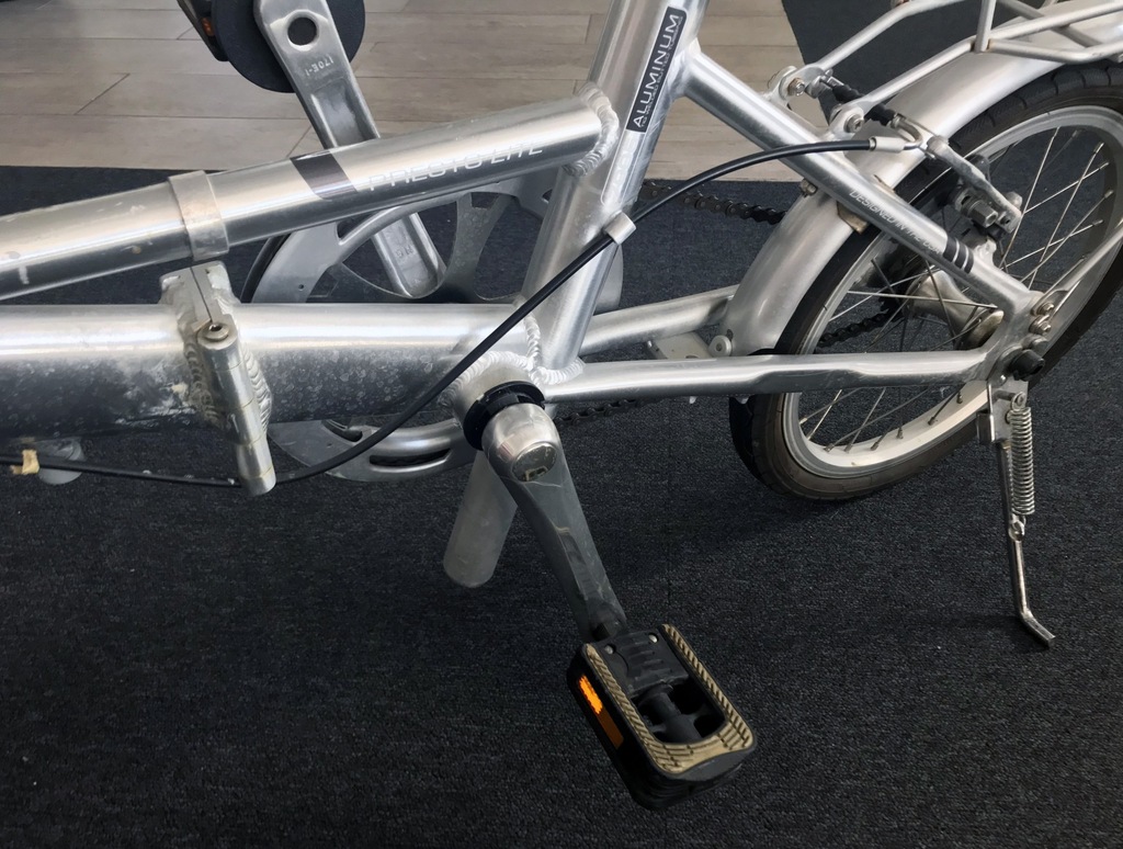 レア【DAHON】美品 ダホン PRESTO LITE 7005 軽量アルミ レア【DAHON】美品 ダホン PRESTO LITE 7005 軽量アルミ レア
