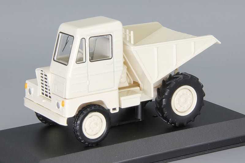 Dutra DR-50  Traktor 1:43  CCCP