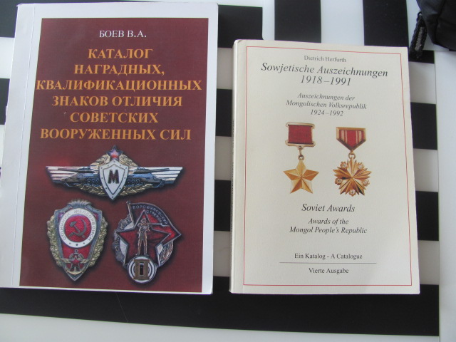 Dwa katalogi odznaczeń radzieckich!!!