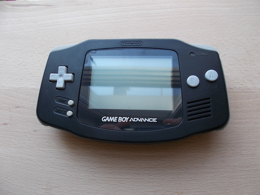 NINTENDO GAMEBOY ADVANCE (3)