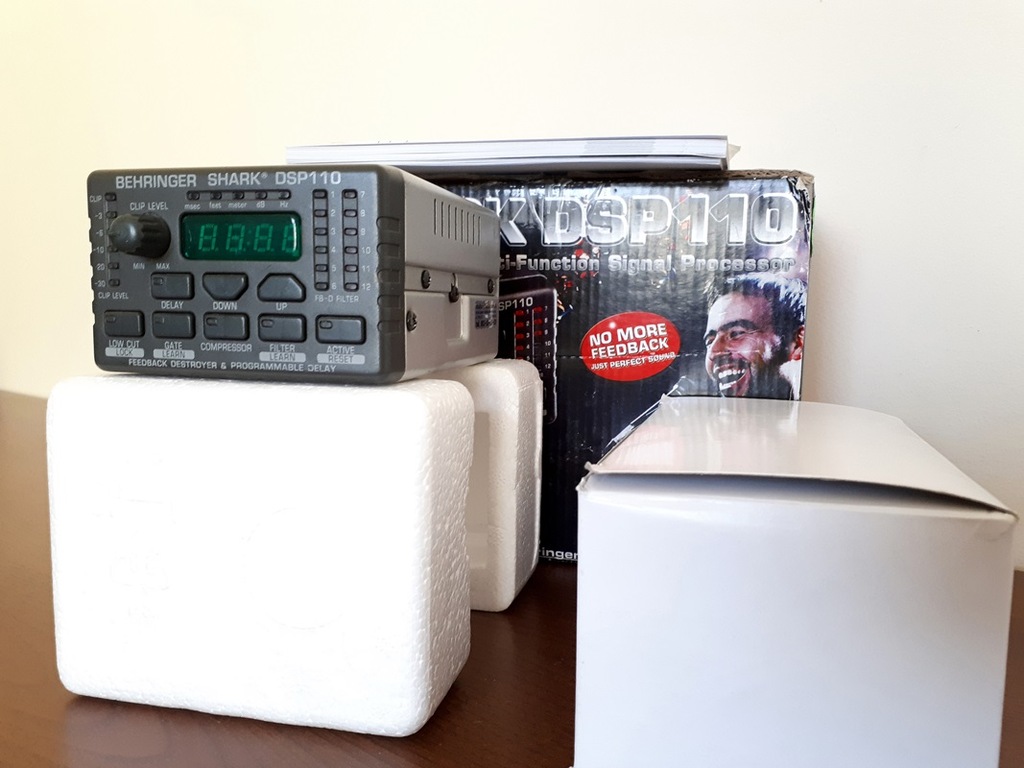 Behringer SHARK DSP-110 Cyfrowy procesor sygnałowy