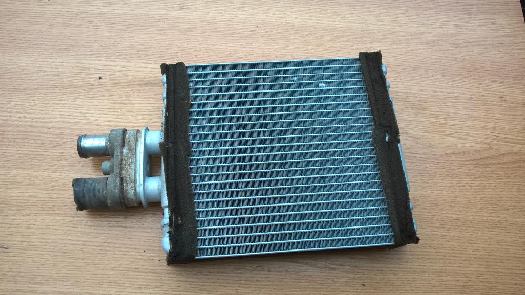 nagrzewnica seat ibiza 6L III 6Q0819031