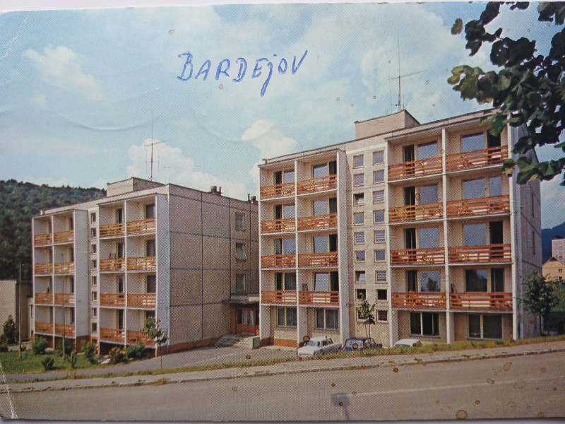BARDEJOVSKE KUPELE. LIECEBNY DOM HELIOS