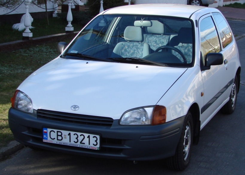 Toyota STARLET w idealnym stanie z PL salonu