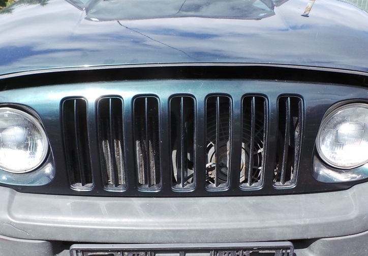 Atrapa grill przód Ssangyong Korando II 2.9TD