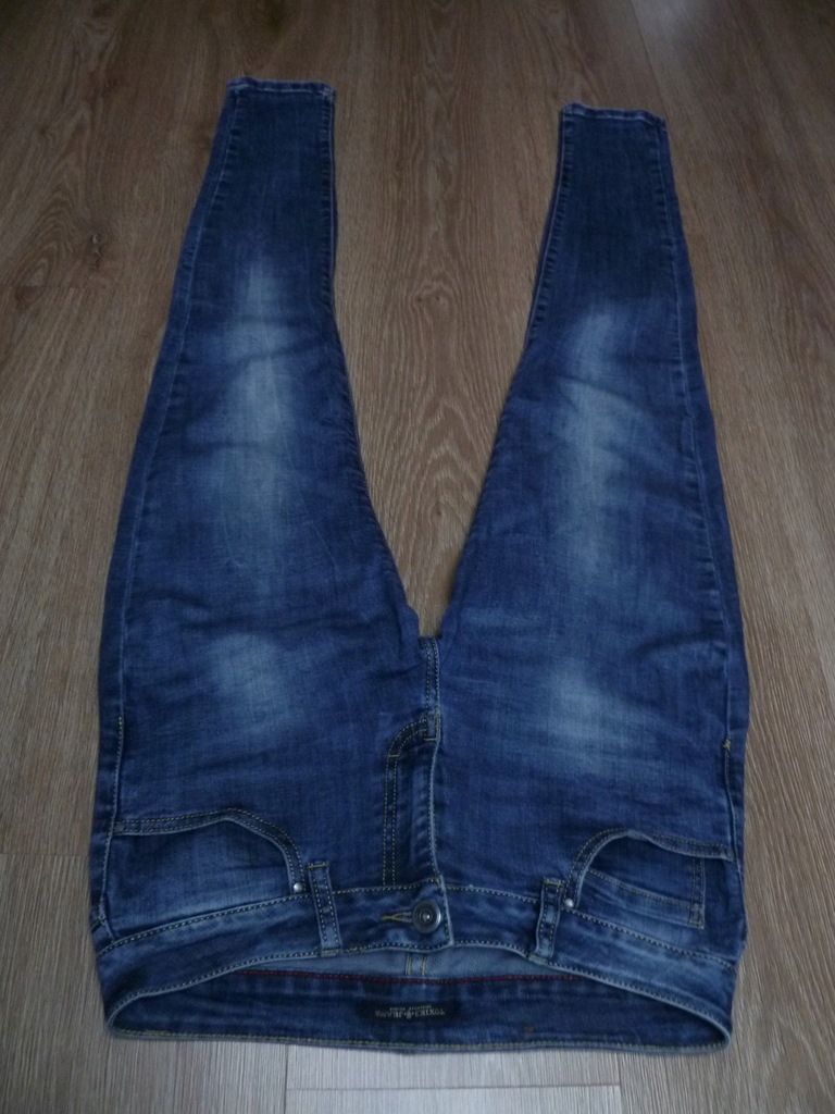 jeans toxic 3
