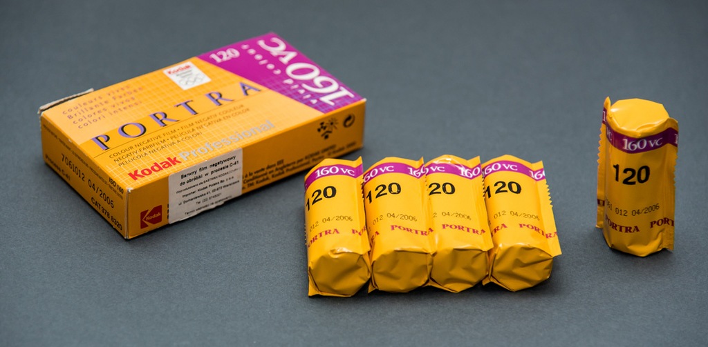 KODAK PORTRA 160/120, 5 filmów, data 04.2006