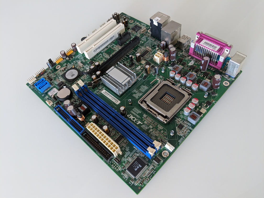 Acer Veriton M261 Foxconn N15235 Intel Celeron 7325365389 oficjalne archiwum Allegro