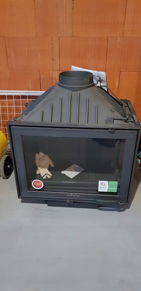 WKŁAD KOMINKOWY 14 KW LIBERO SZYBA PRAWA NORDFLAM