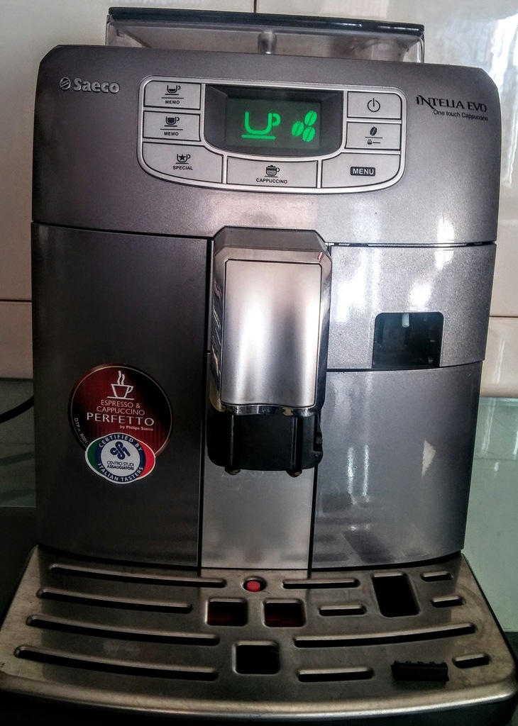Ekspres Saeco Intelia Evo One Touch  HD 8753