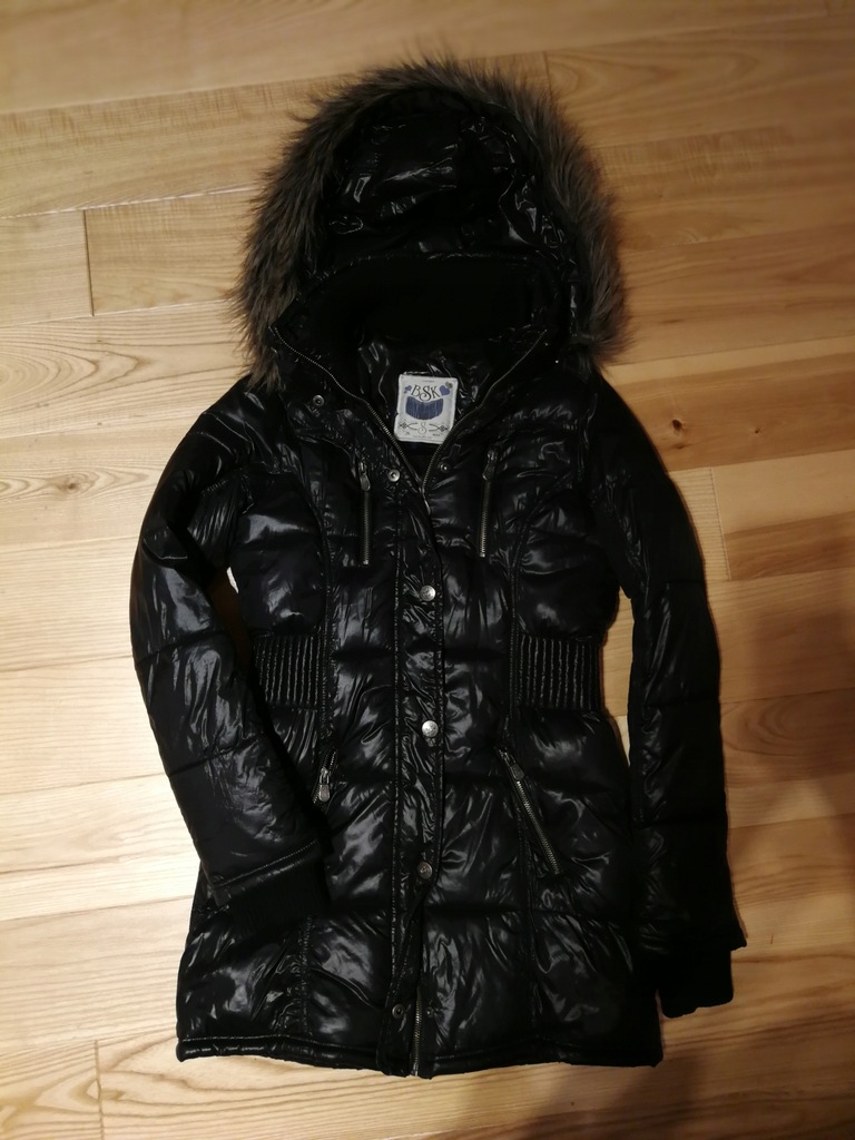 BERSHKA S płaszcz zimowy pikowany parka połysk