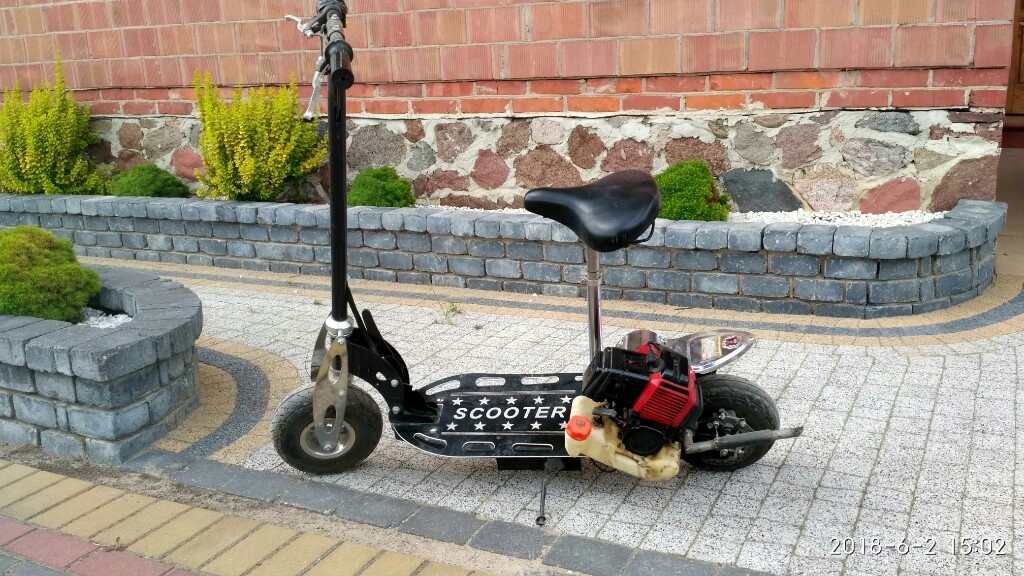 hulajnoga spalinowa scooter