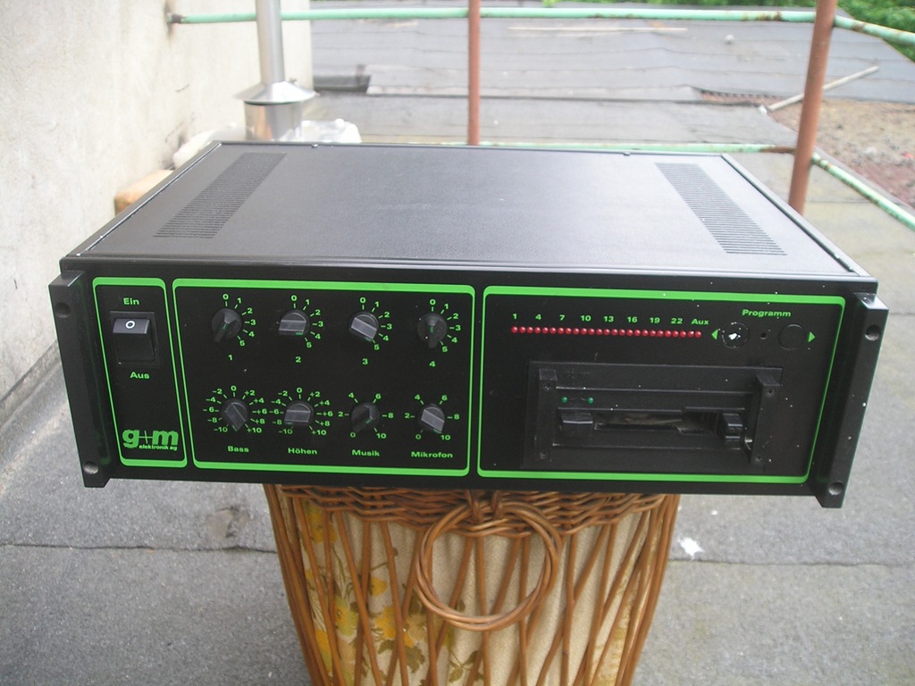 G+M ELEKTRONIK AG WZMACNIACZ PLUS  CASSETE DECK
