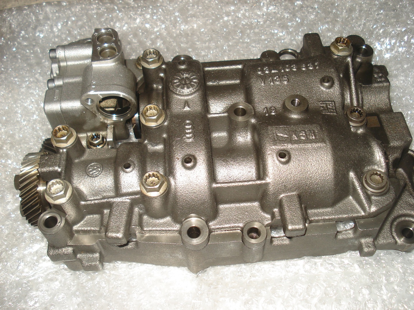 Oil pump audi a6 2.0 tdi sale