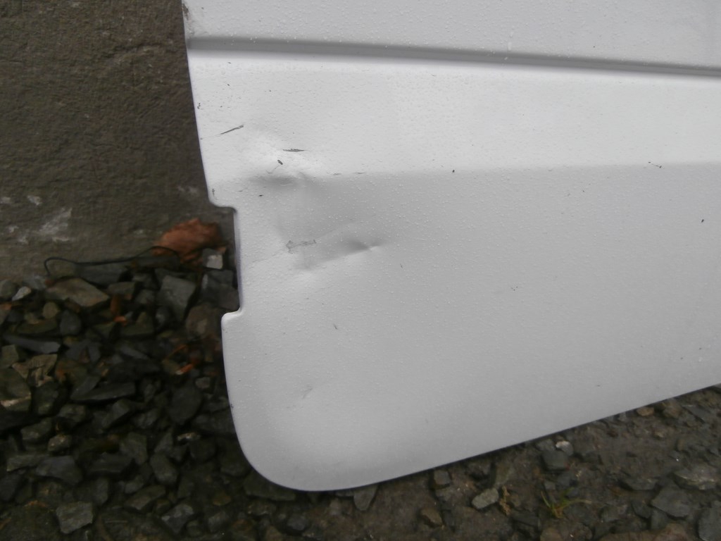 door left rear. left rear part FORD TRANSIT NISKI 2000
