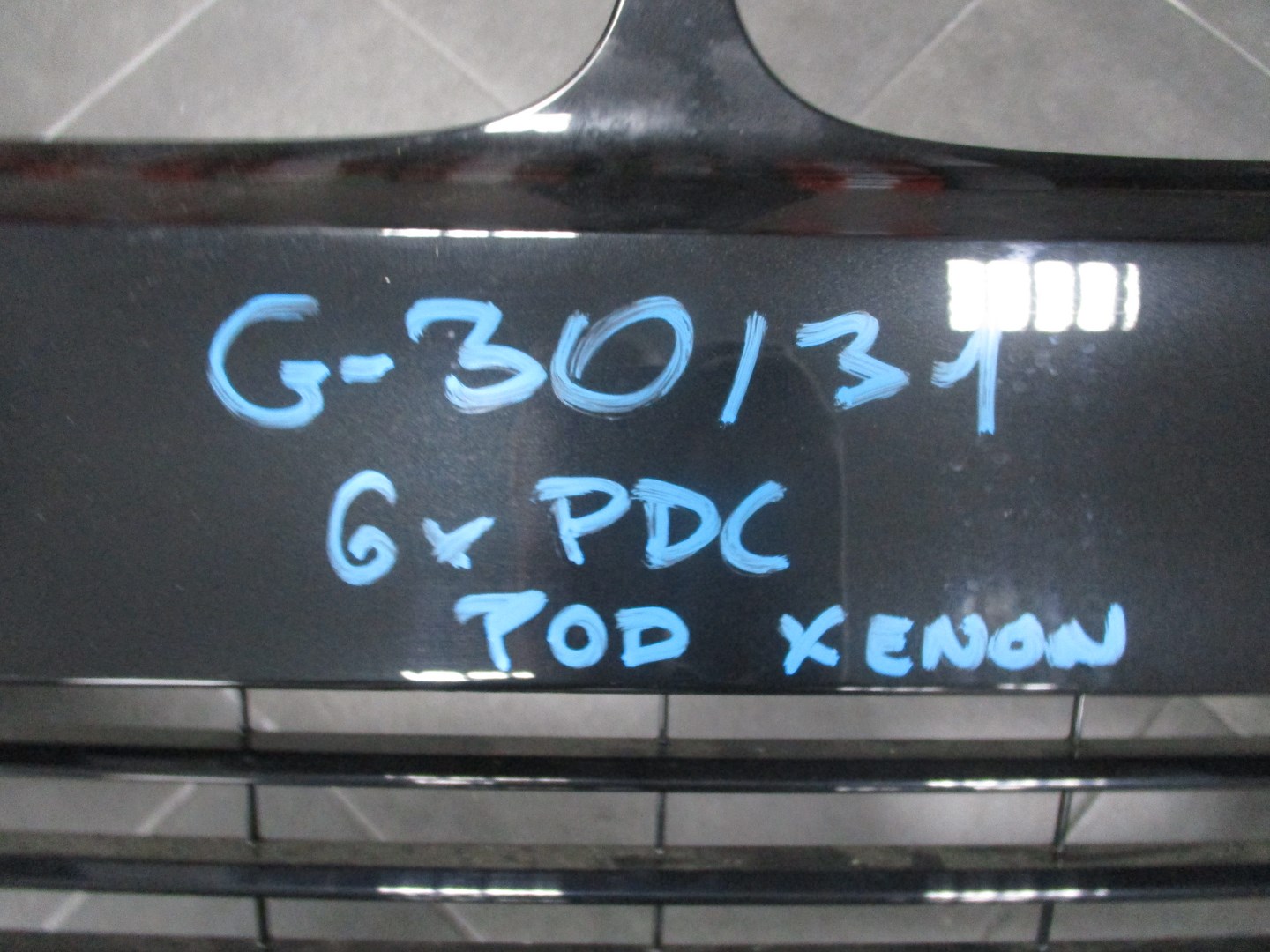 FRONTSTOSSSTANGE BMW G30 G31 6XPDC UNTER XENON