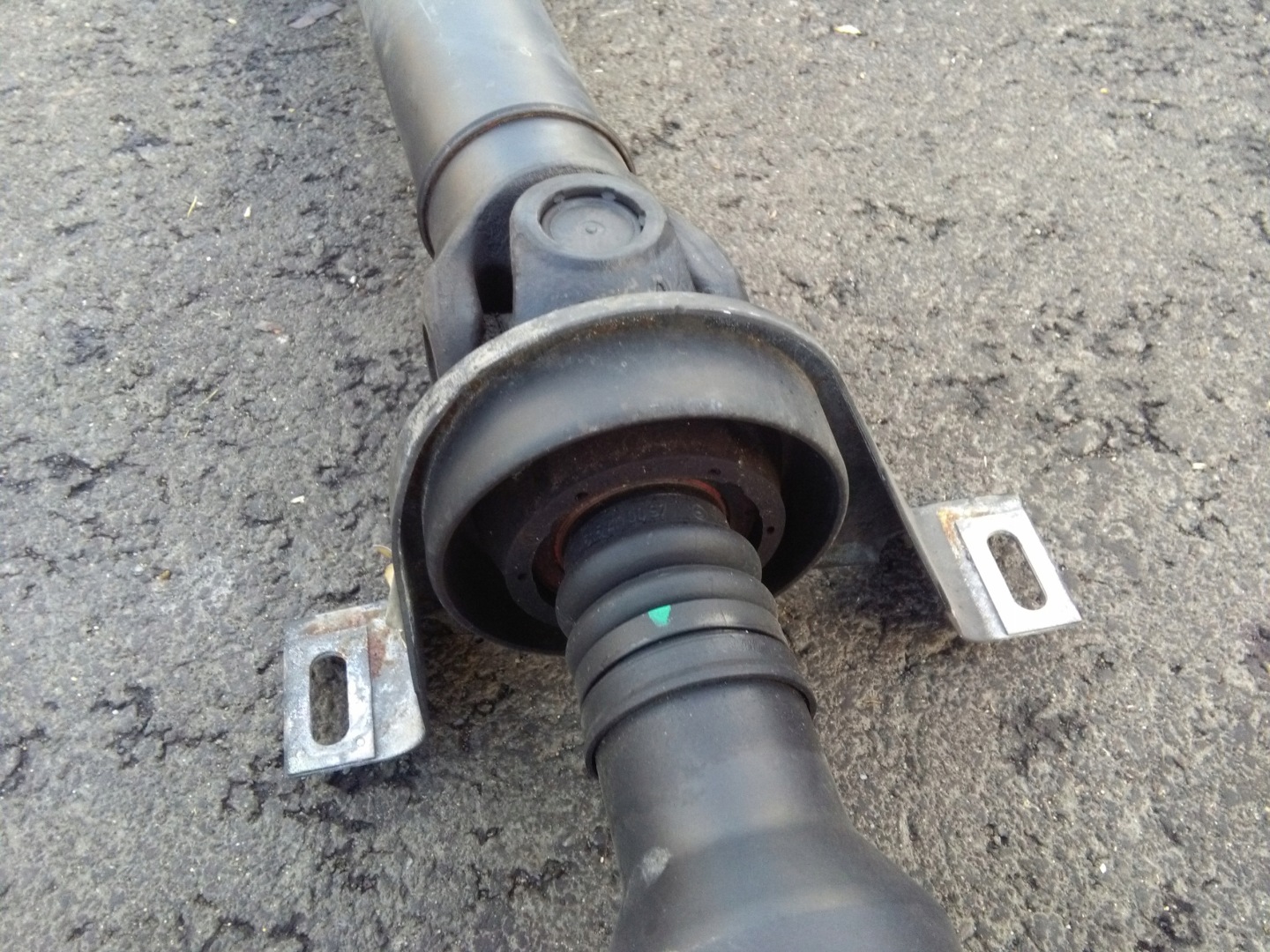 Arbre transmission Support MERCEDES E COUPE W207 CGI A2044016 OE