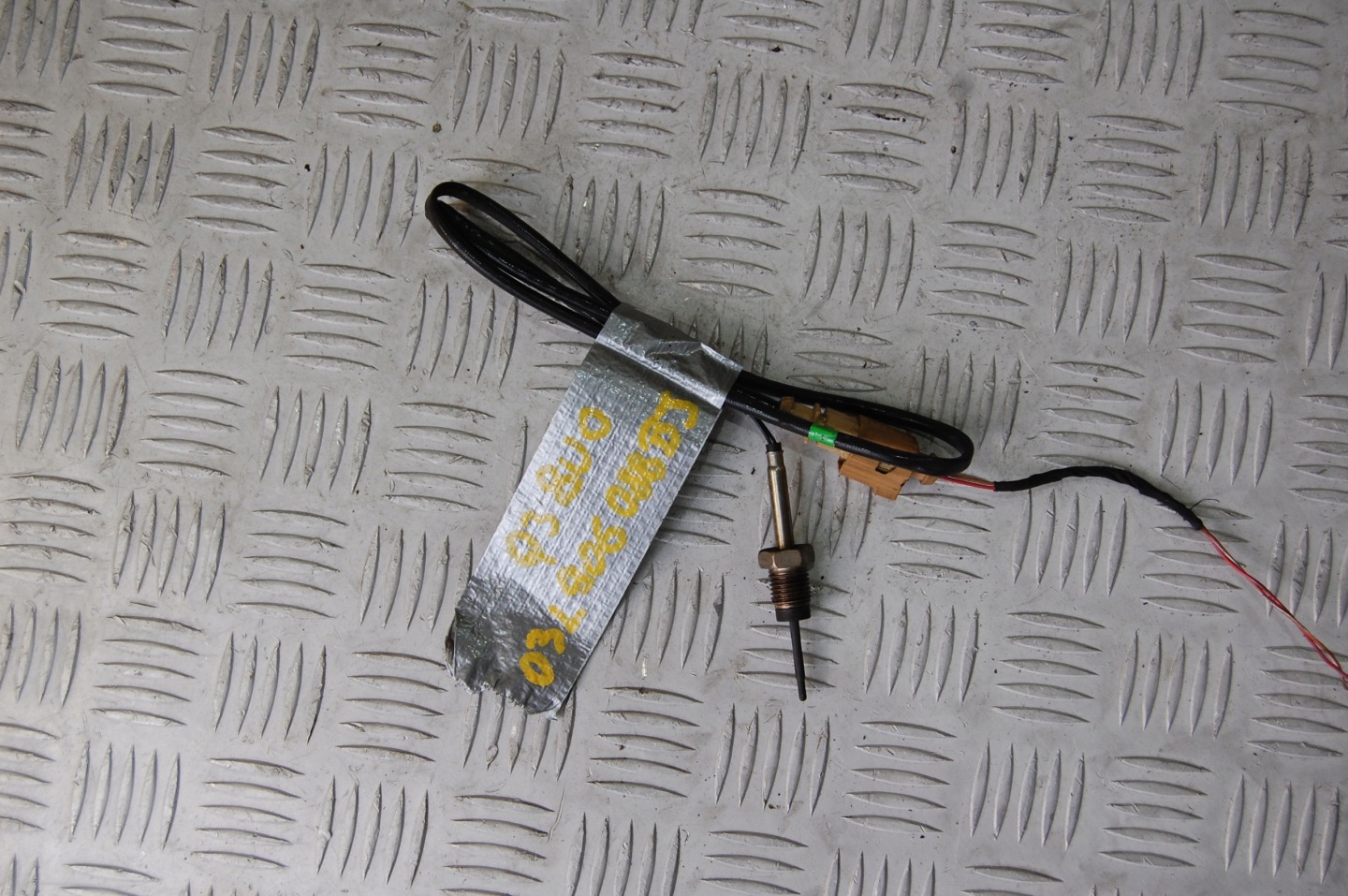 Sensor TEMPERATURY SPAINL AUDI Q3 8U 8U0