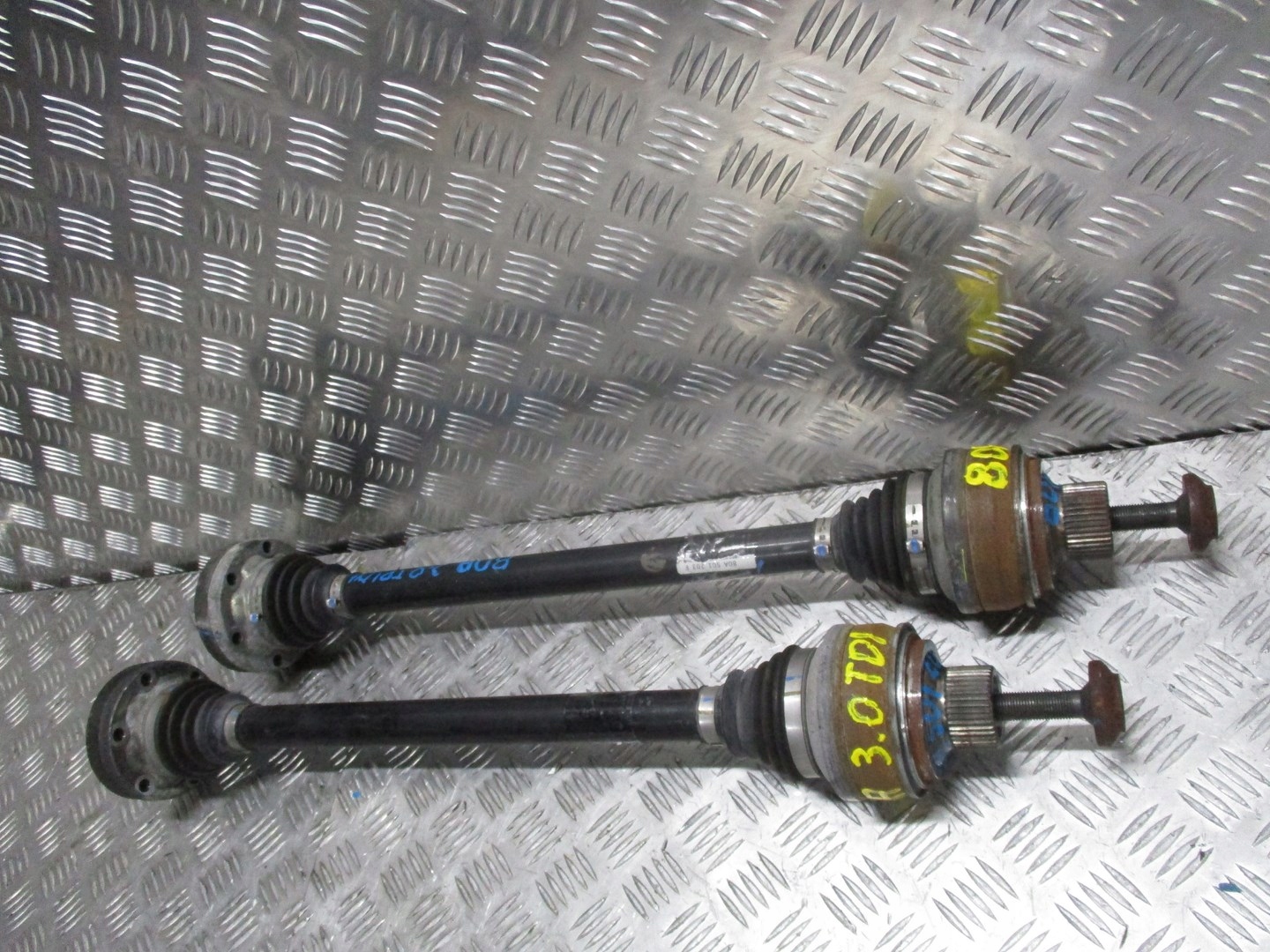 semi-axis semi-axis rear part AUDI 80A Q5 3,0TDI